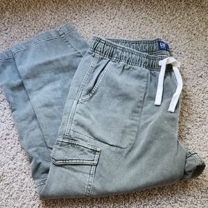 GAP Womens Olive Joggers with Pockets